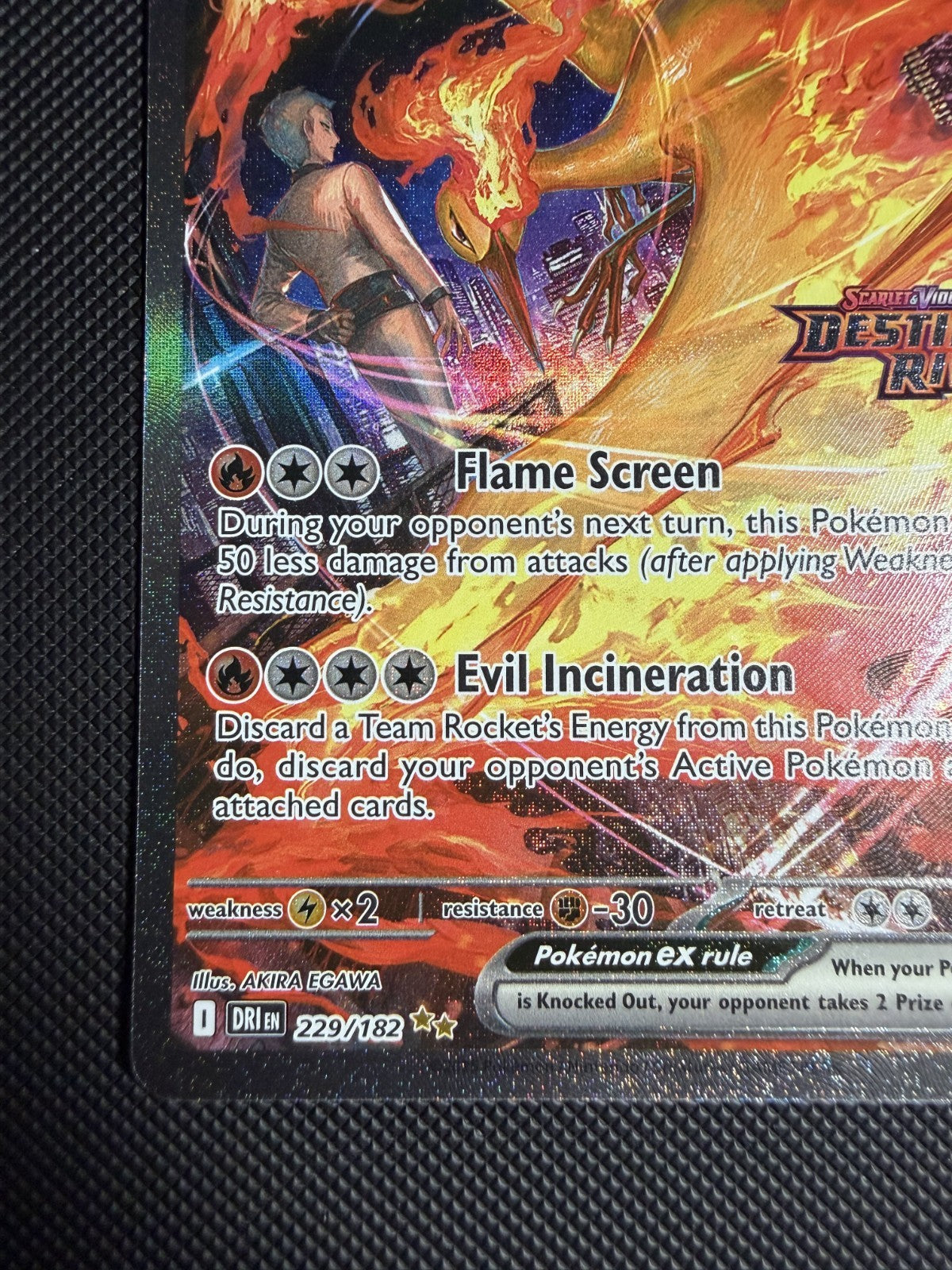 Team Rocket’s Moltres EX -229/182 Destined Rivals Stamp Pokémon - NM