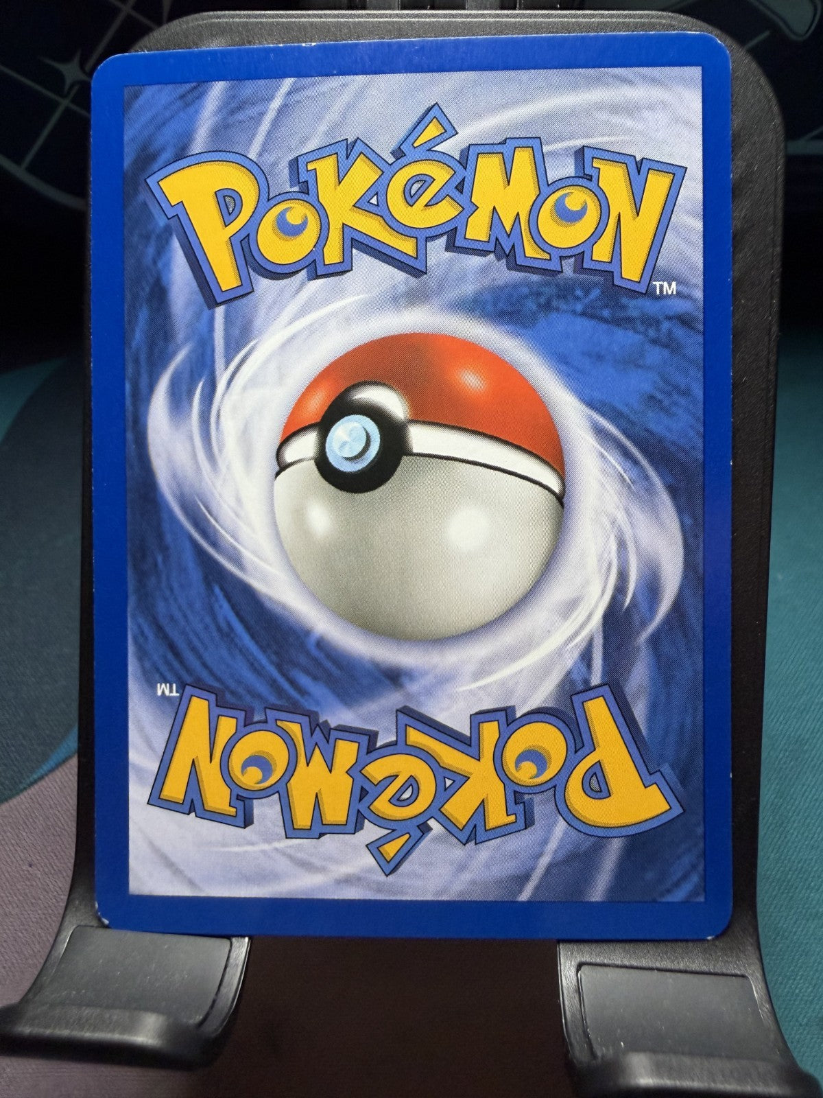 Base Set Charizard 4/102 Holo - LP